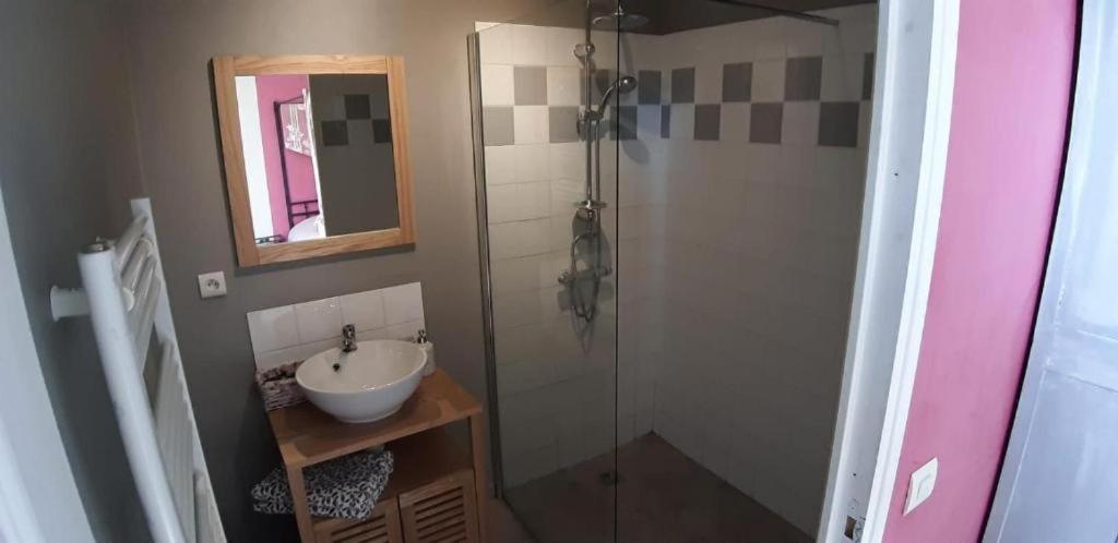 La Demeure Avesnoise Bed & Breakfast Wignehies Exterior foto